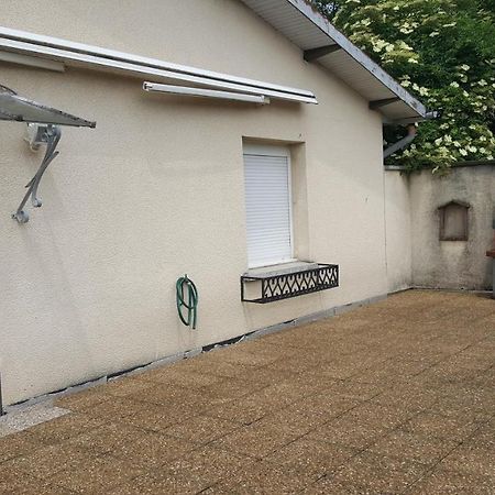 Apartament Le Repaire Du Deux Roues Saint-Sauveur  Zewnętrze zdjęcie